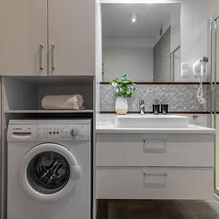 24 Absyntapart Rynek 브로츠와프