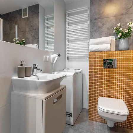 24 Absyntapart Rynek * Wrocław