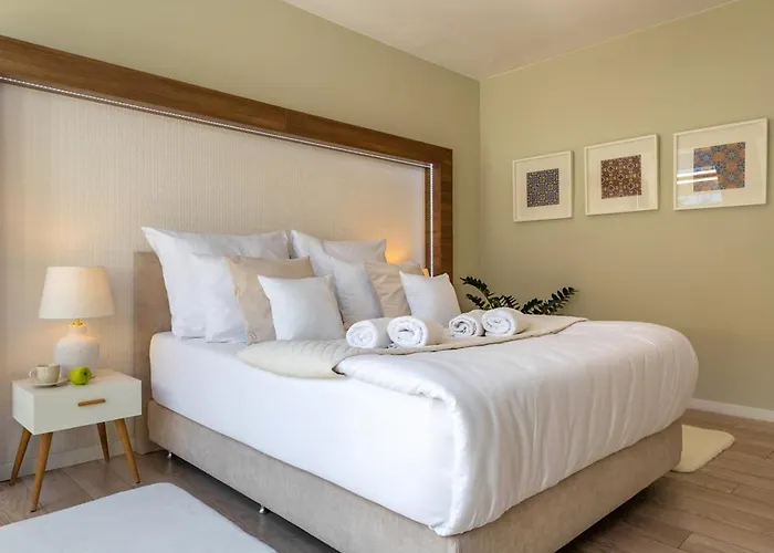 24 Absyntapart Rynek 브로츠와프