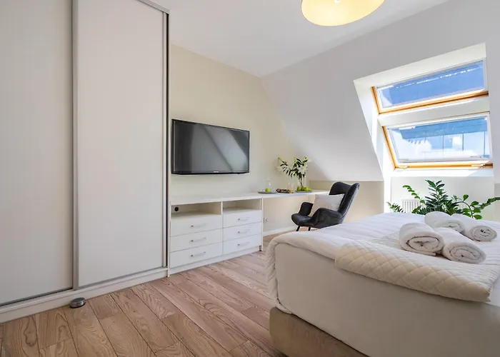 24 Absyntapart Rynek Lägenhet